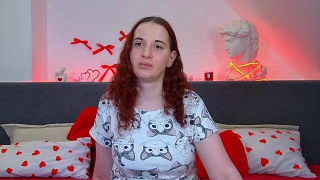 AnnaAvanna 即時 XXX 聊天