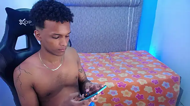 Theo_088_ 라이브 XXX 채팅