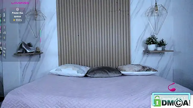 แชท XXX สดของ alisson_foxxy