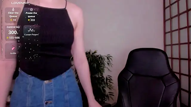 دردشة KateCuddle الجنسية المباشرة