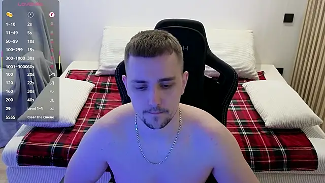 Larstar01 Live XXX Chat