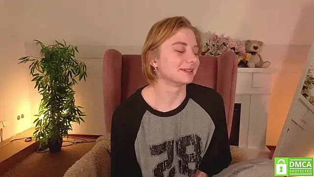 MirraBellantan Live XXX chat