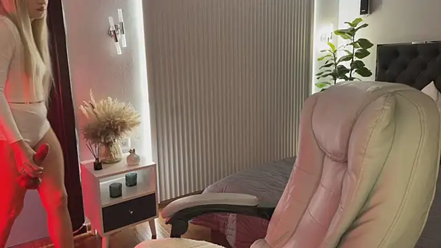 OhMyEmma – Naživo XXX chat