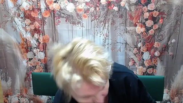 RenataDaster: απευθείας συνομιλία ΧΧΧ