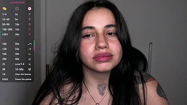 แชท XXX สดของ val_bardot