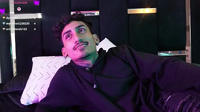 Dark_Eros_ live XXX chat