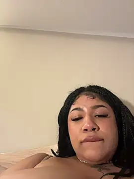 Chat XXX ao vivo de SashaLiciosa_