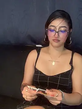 LilithMonette élő XXX-chatje