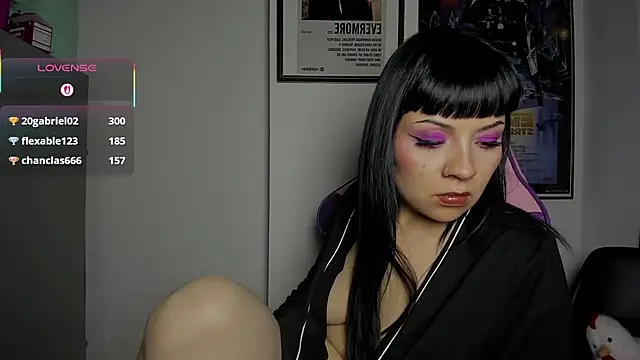 mango-shake's Live XXX Chat