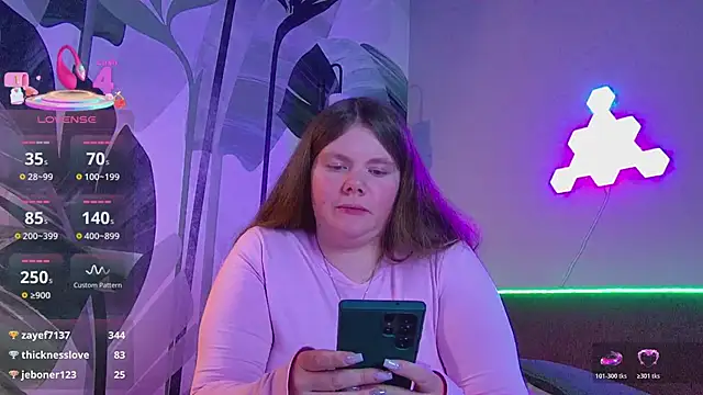 Chat +18 de RubyValen ao vivo