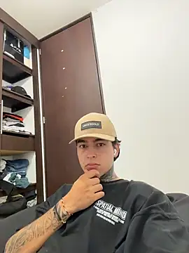 samm4044: απευθείας συνομιλία ΧΧΧ