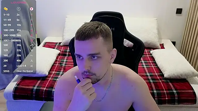 Larstar01 Live XXX-chat