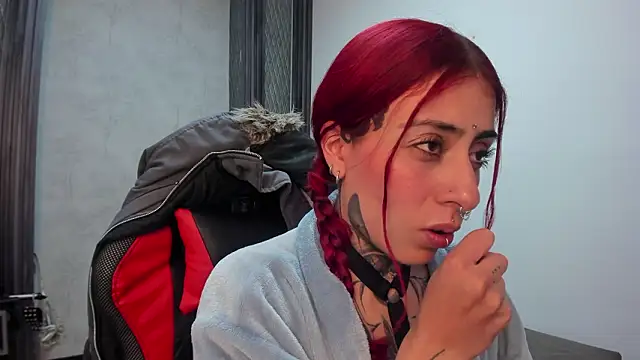 selene_red_ Chat XXX in diretta