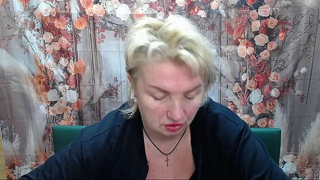 RenataDaster Chat XXX in diretta