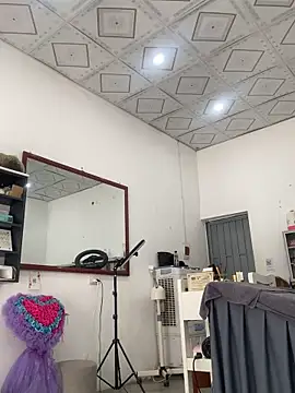 Czat XXX na żywo – Ivy_Trix2