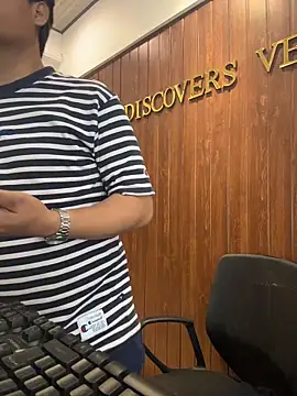 Titanryu Pertunjukan Webcam