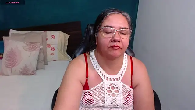 scaelettdubois Chat XXX in diretta