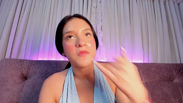 violet_77711's Live XXX Chat