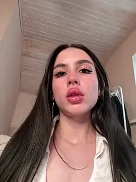 SofiaLaLight live XXX chat