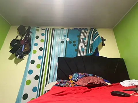 tinycockdeepass' Live XXX Chat