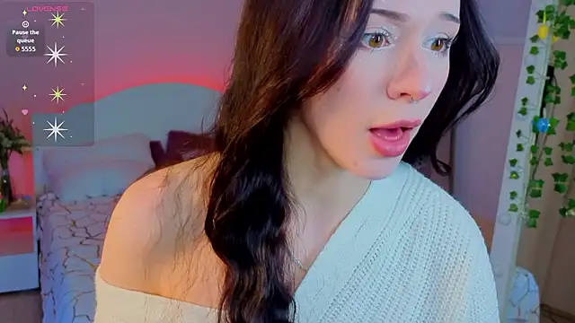 Adetta লাইভ XXX চ্যাট