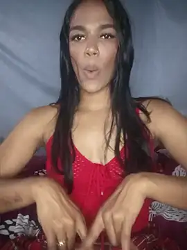 FlorSalvaje_ Live XXX-Chat