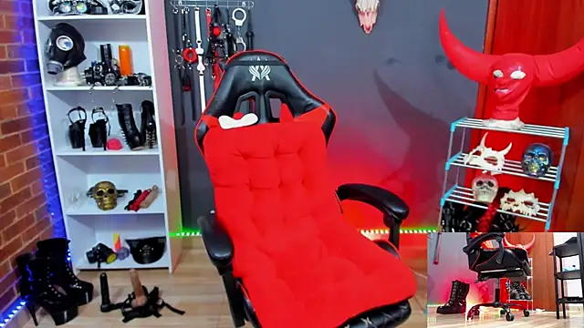 Živý XXX chat Yelena_LatexMaiden