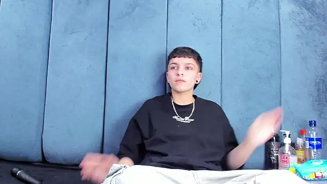 Czat XXX na żywo – Megan_Thompson_