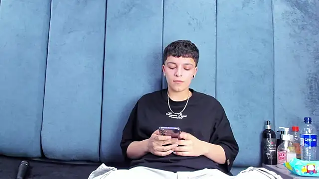 Megan_Thompson_'s Live XXX Chat