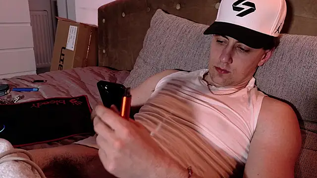 Brellisimo: απευθείας συνομιλία ΧΧΧ