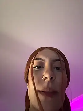 Živý XXX chat alesziarose_