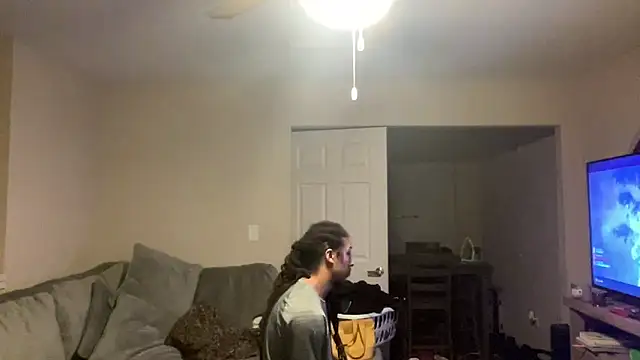 xxRedMamba392xx: διαδικτυακό σόου στην κάμερα