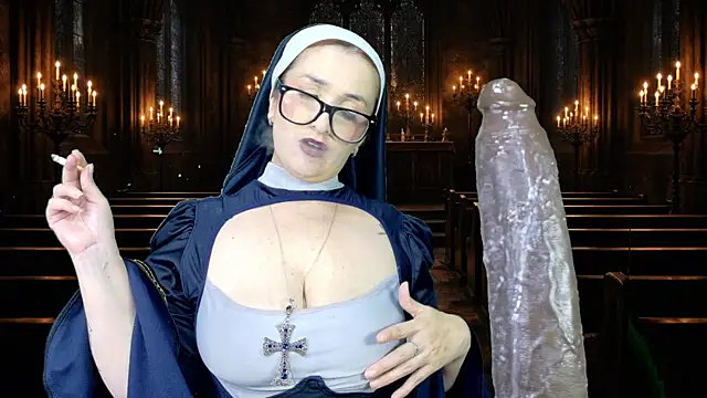 helenas_fantasy's Webcam Show