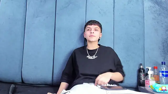 Megan_Thompson_'s Live XXX Chat