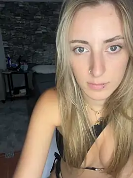 Sashailardin Live XXX chat