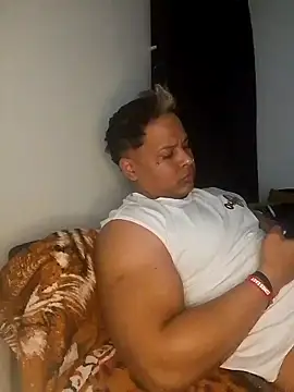 jordan_bigcock_ 即時 XXX 聊天