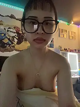 Just-Lilly 现场XXX聊天