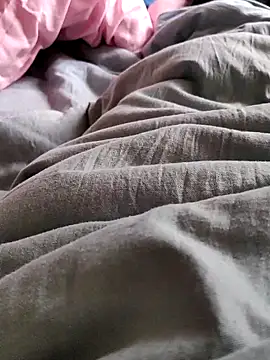 abcd100100 – Live XXX-chat