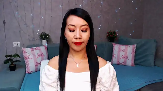 LiaPak – Naživo XXX chat