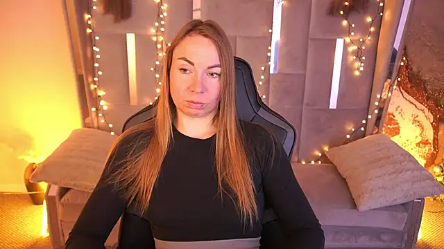 VixenMuse's Live XXX Chat