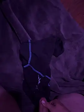 itzdaddy14 Webcam Show