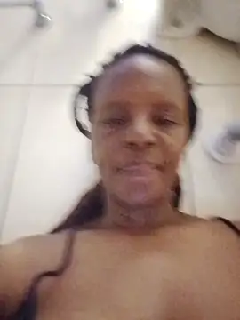 01Wetlips' Live XXX Chat