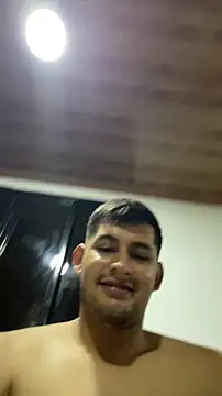 walterktm 在線直播表演