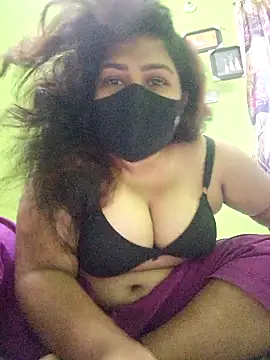 Papte- élő XXX-chatje