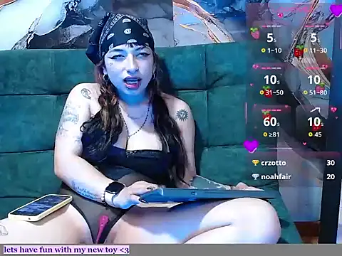 Онлайн чат XXX _weird_sativa