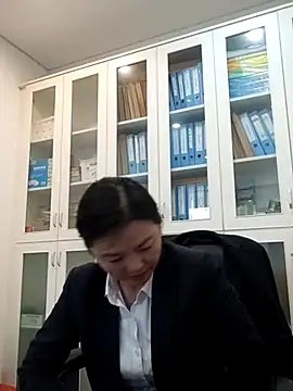 Chat +18 de ialnuyoa_h ao vivo