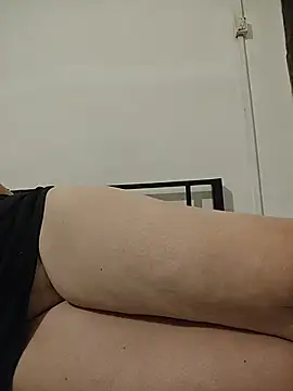 NakedMILFx: απευθείας συνομιλία ΧΧΧ