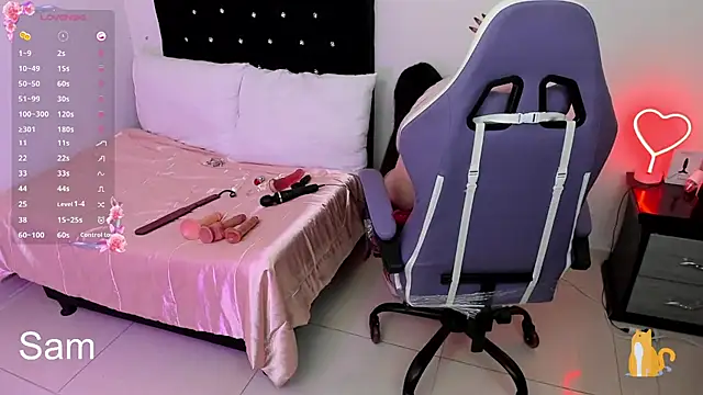 Онлайн чат XXX Samantha__zz