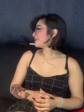 Czat XXX na żywo – LilithMonette