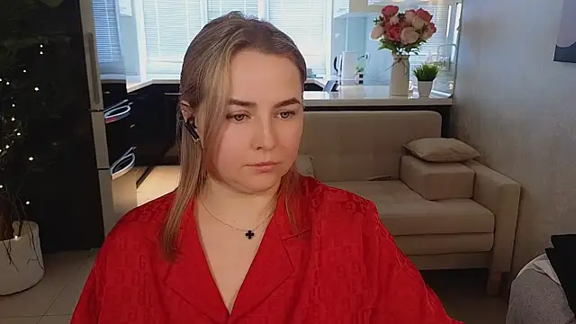 XXX chat uživo modela Mira_Mermayd